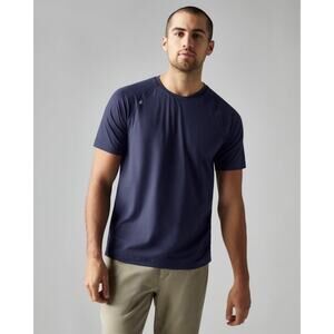 Rhone Reign T Shirt Mens XL Blue Performance Gym Lightweight Stretch Wicking